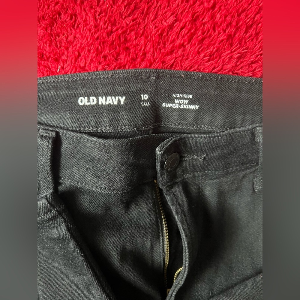 Old Navy Black High-Rise Skinny Jeans